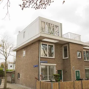 https://bb-gabriela-amsterdam.ihotelsrotterdam.com