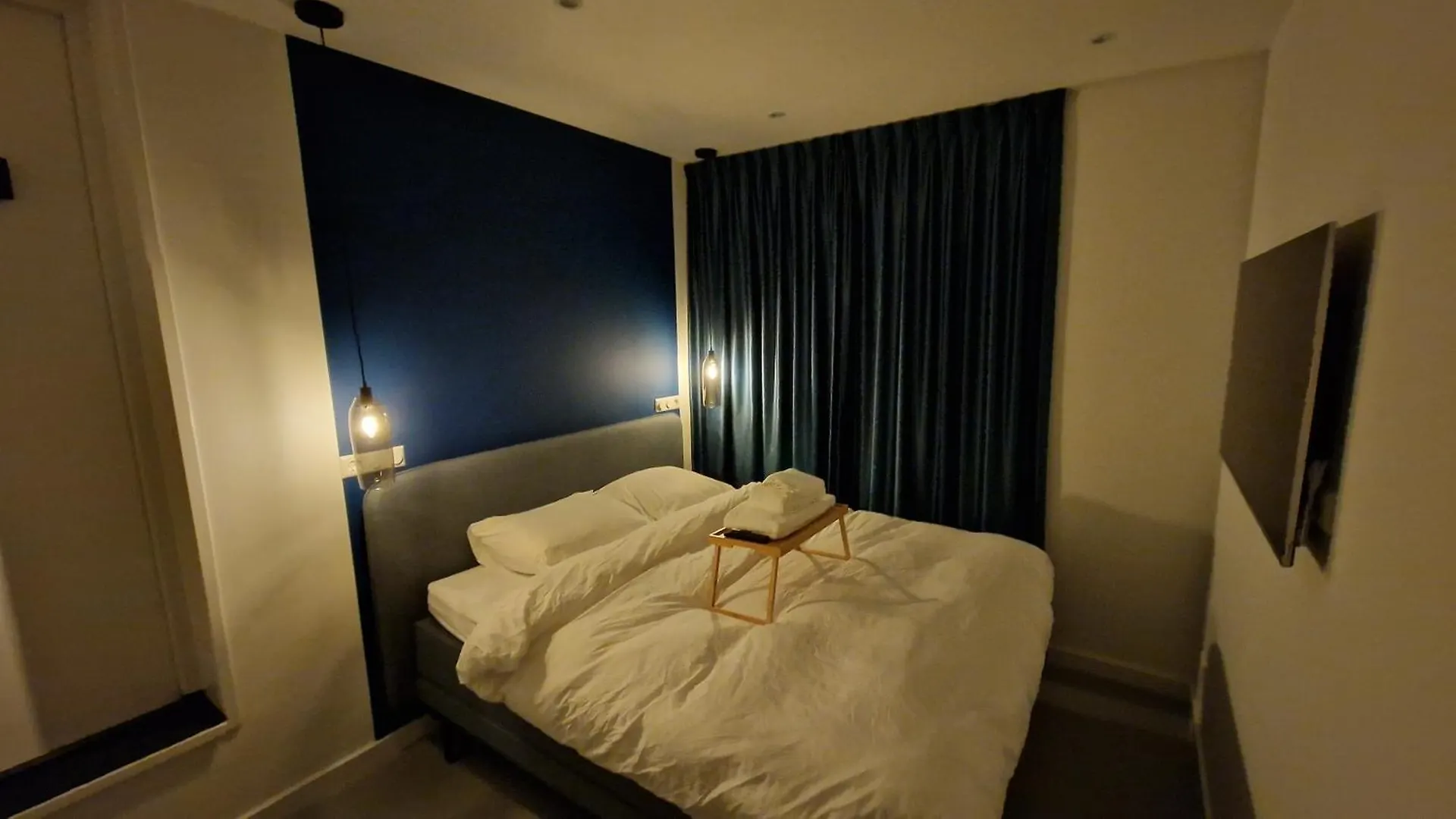 Het Huis Met De Groene Deur Amsterdam Bed & Breakfast